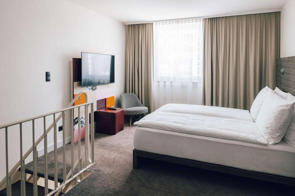 Pentahotel 4*